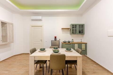 Residenza Amato Suites Наполи Екстериор снимка