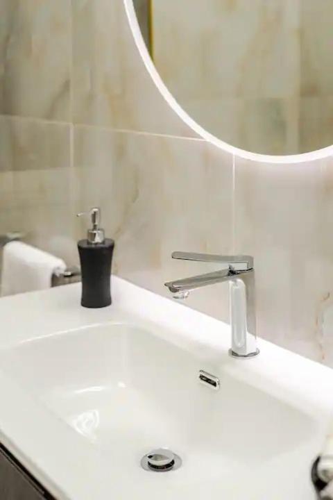 Residenza Amato Suites Наполи Екстериор снимка